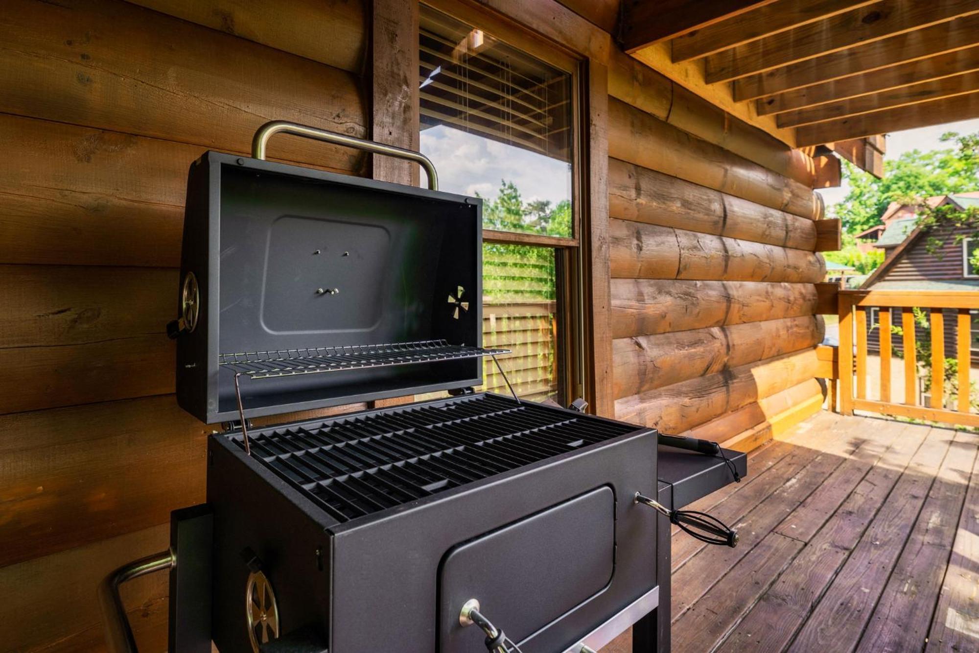 Alpine Resort Near Dollywood, Hot Tub, Game Room, Outdoor Pool, Fast Wifi بيدجن فورج المظهر الخارجي الصورة