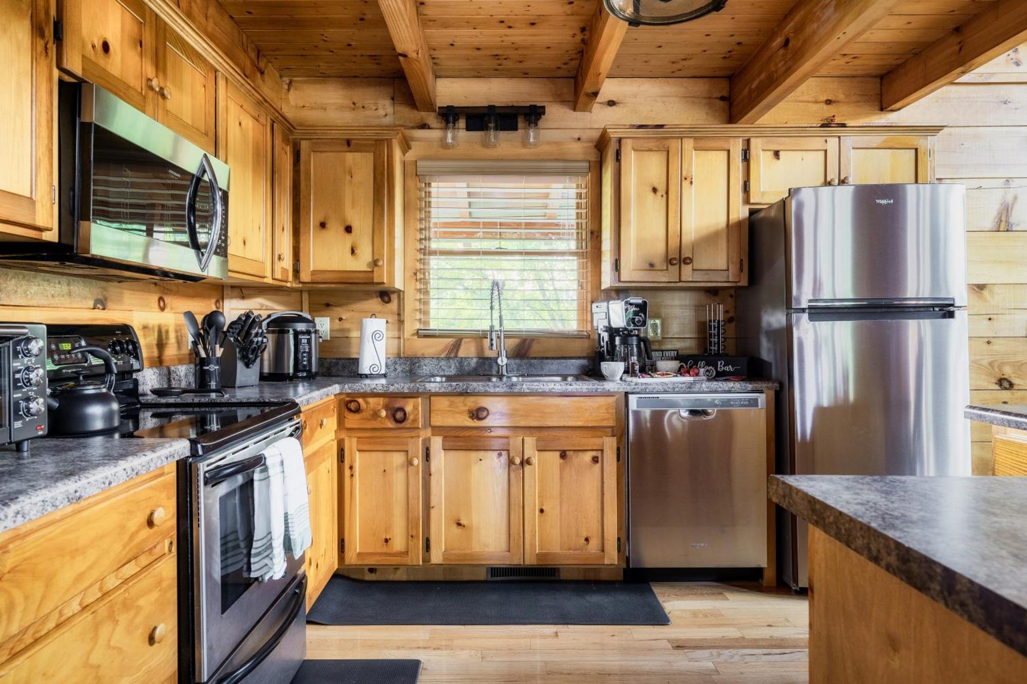 Alpine Resort Near Dollywood, Hot Tub, Game Room, Outdoor Pool, Fast Wifi بيدجن فورج المظهر الخارجي الصورة